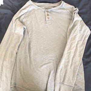 Long sleeve light blue tee